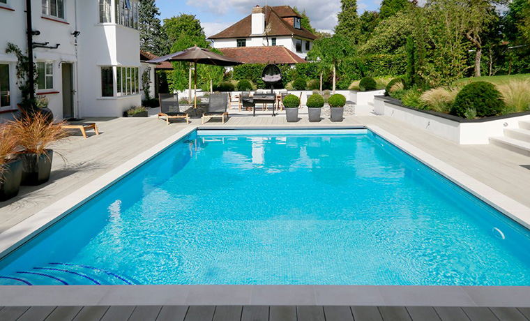 Lençóis de piscina ao ar livre: um must-have para piscinas ao ar livre