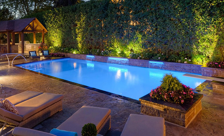 Lençóis de piscina ao ar livre: adicione uma sensação de segurança às piscinas externas